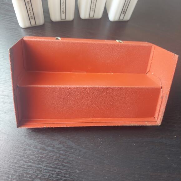 VTG Set Of 8 Original Griffiths Spice Jars ~ Milk Glass With Red Metal Rack - Picture 13 of 16